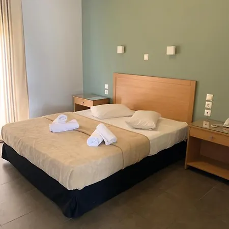 Apartahotel Alkistis 3*