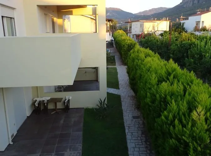 Alkistis Apartahotel 3*